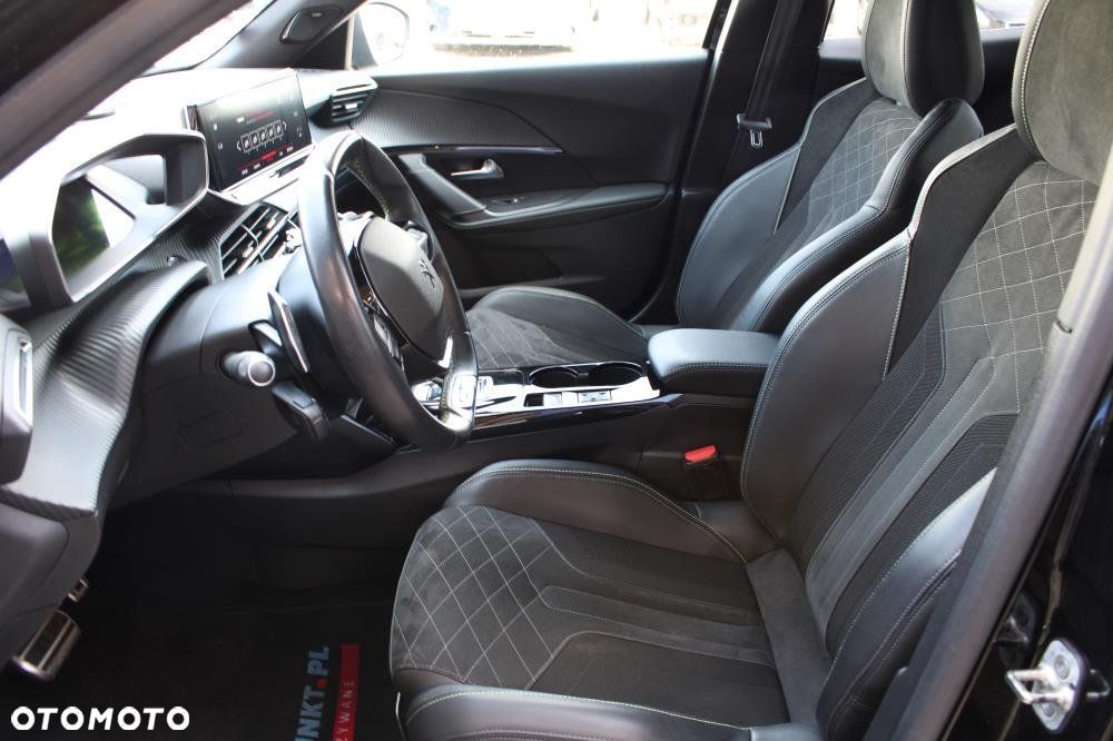 Peugeot 2008 - 12