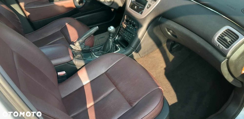 Peugeot 607 - 5
