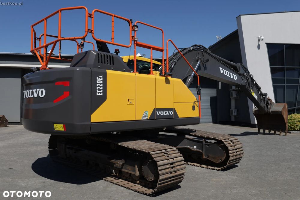 Volvo EC220EL - 38