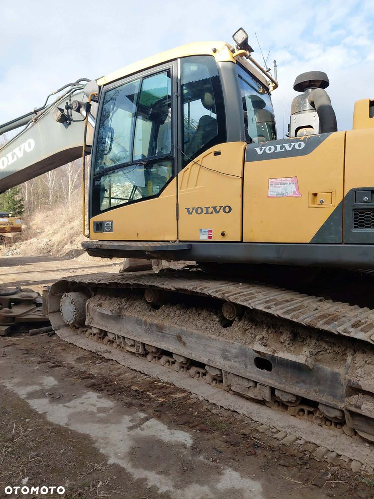 Volvo EC 300 DNL - 15