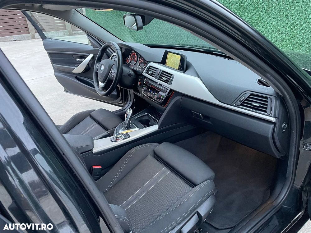 BMW Seria 3 320d Touring xDrive Aut. Sport Line - 5