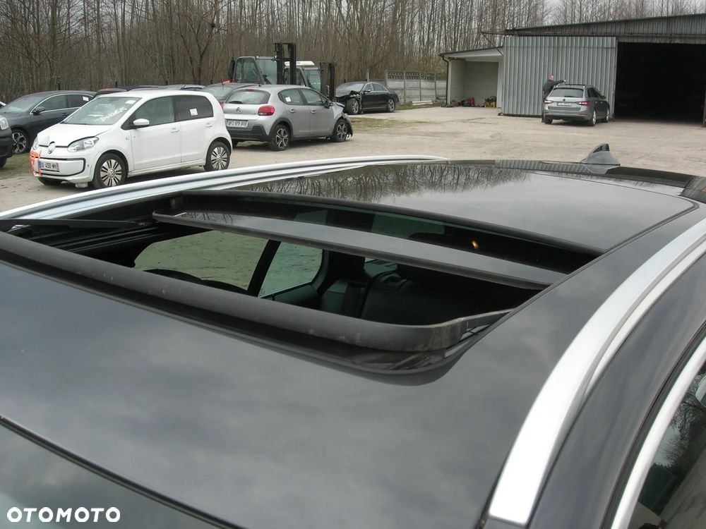 BMW Seria 5 530d xDrive Sport-Aut Luxury Line - 9