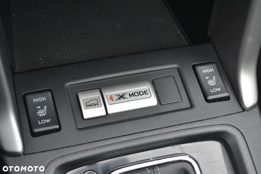 Subaru Forester 2.0 XT Comfort Lineartronic - 34
