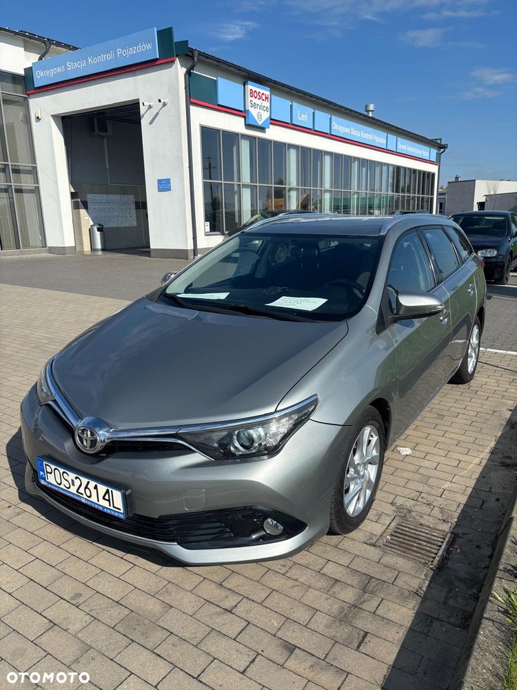 Toyota Auris 1.33 Dual-VVT-i Comfort - 4