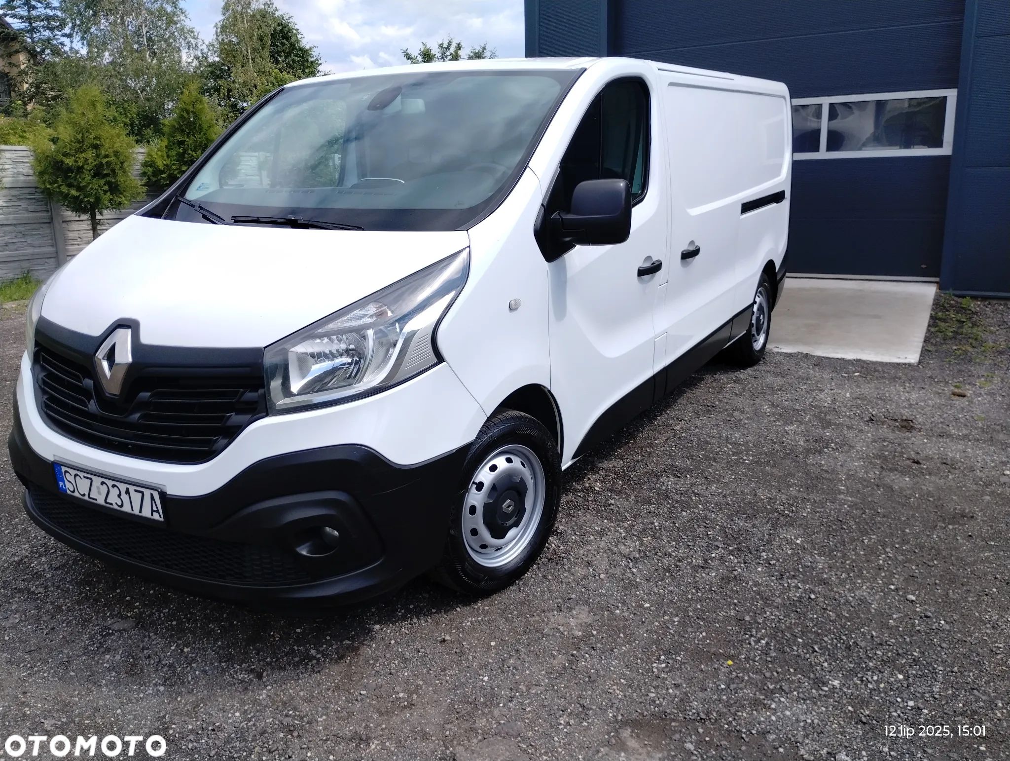 Renault TRAFIC - 1