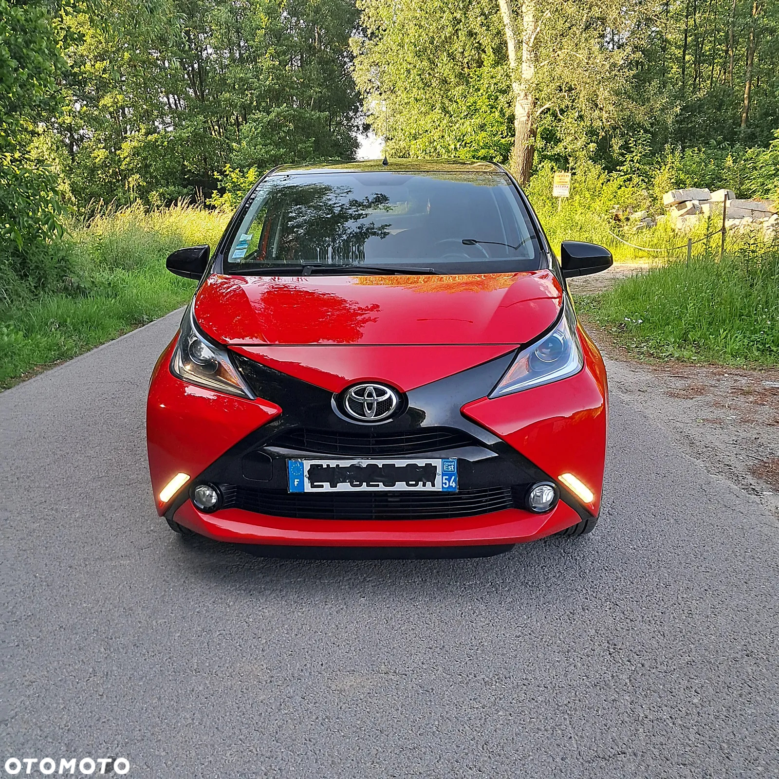 Toyota Aygo x-play Edition S+ - 2