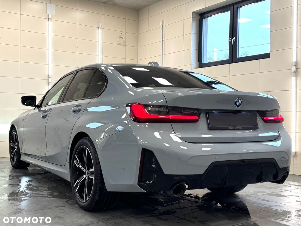 BMW Seria 3 320d xDrive mHEV M Sport sport - 7