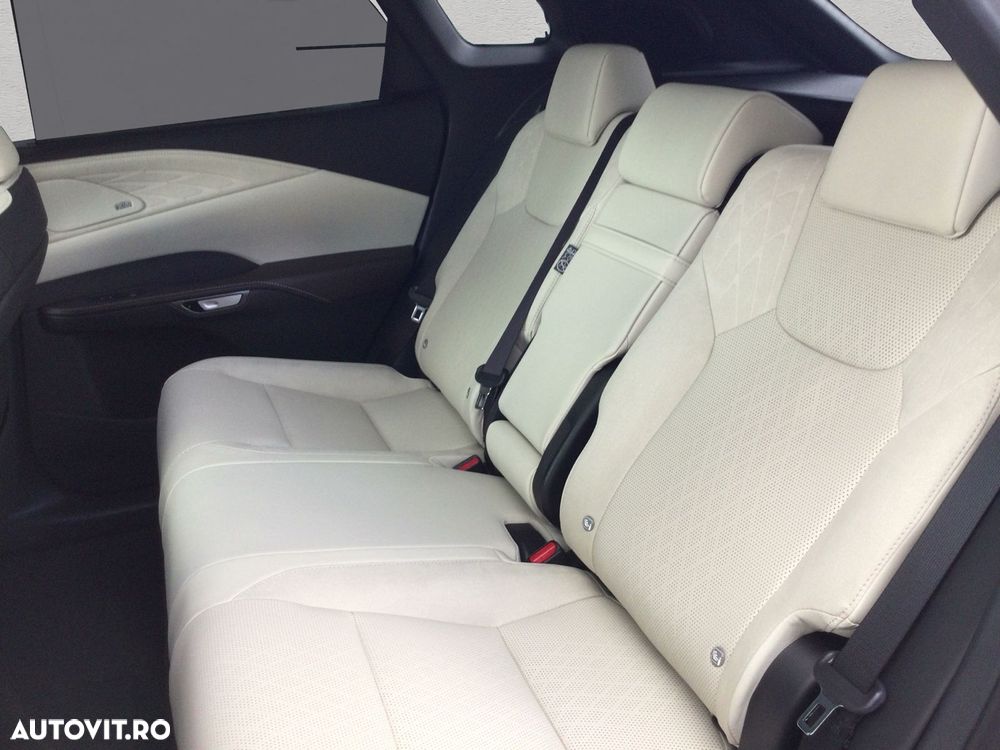 Lexus Seria RX 450h+ (Plug-in-Hybrid) Luxury Line - 22