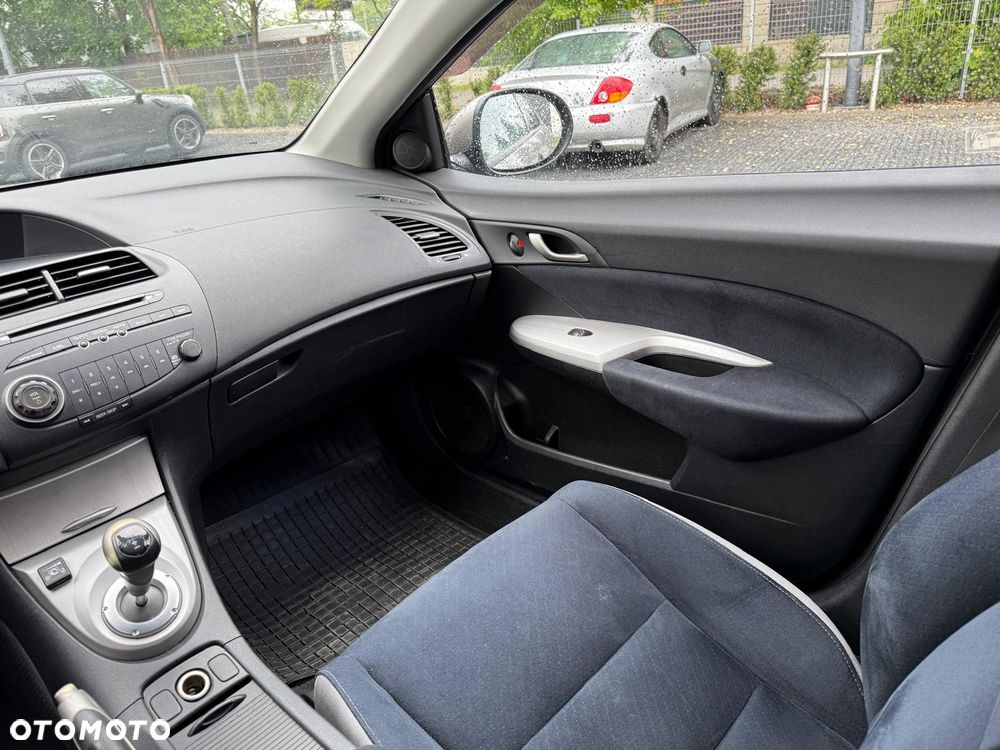 Honda Civic 1.8i-VTEC Automatik Comfort - 21