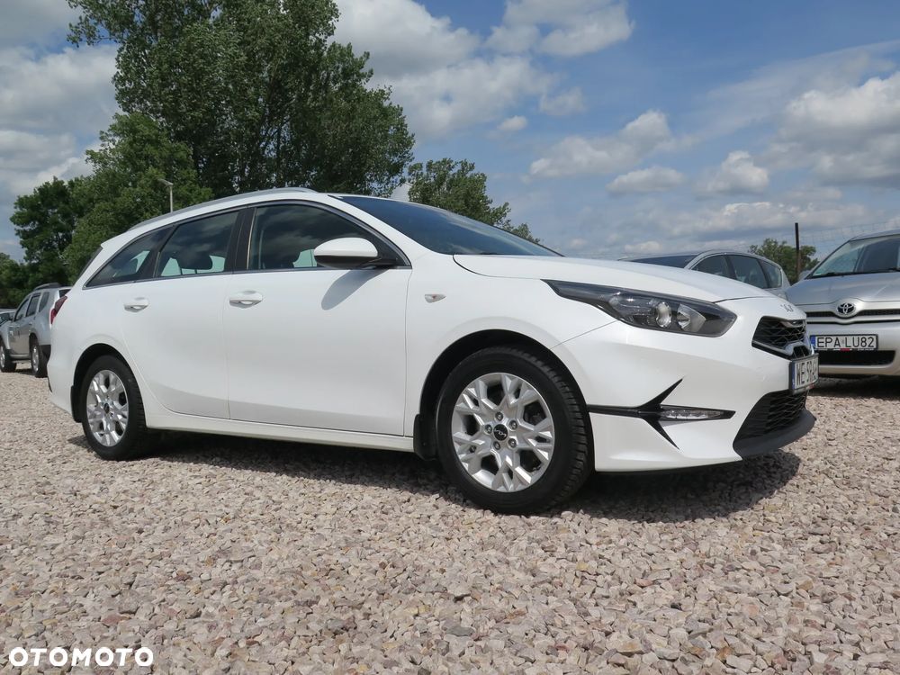 Kia Ceed 1.5 T-GDI M - 9