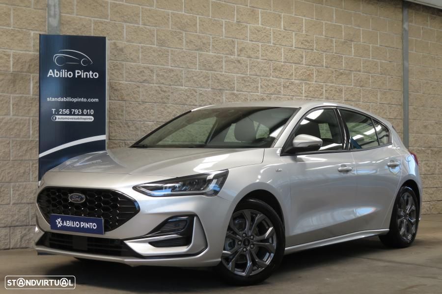 Ford Focus 1.0 EcoBoost MHEV ST-Line - 2