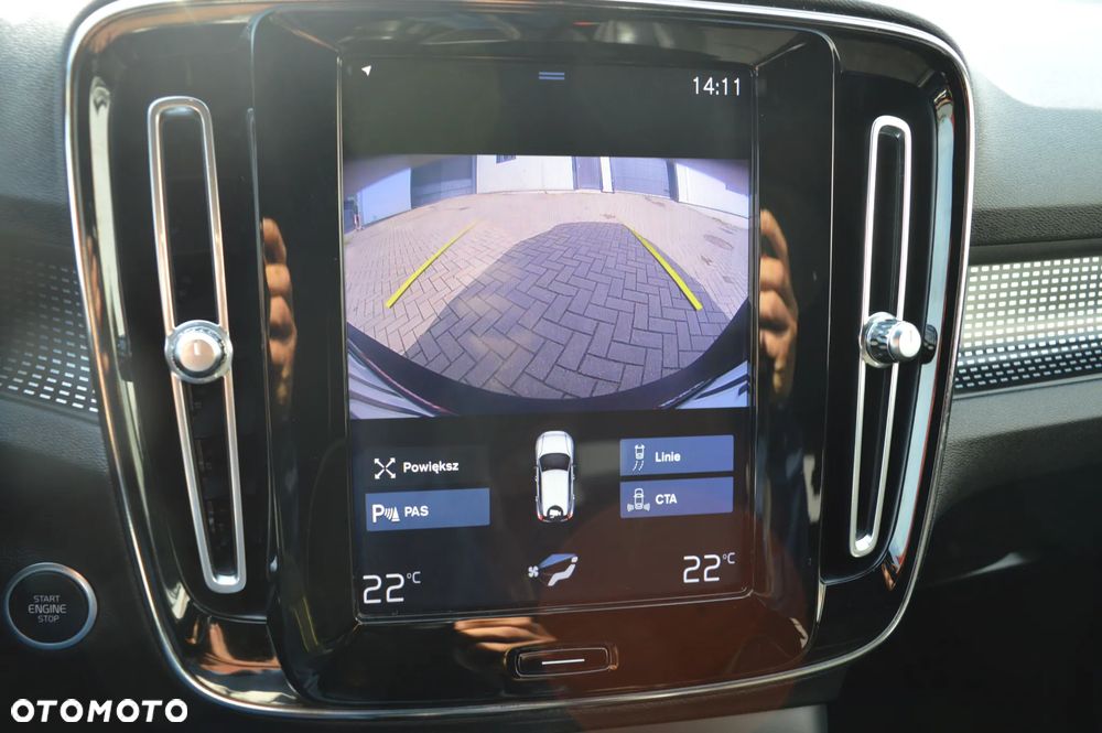 Volvo XC 40 D4 AWD Geartronic R-Design - 31