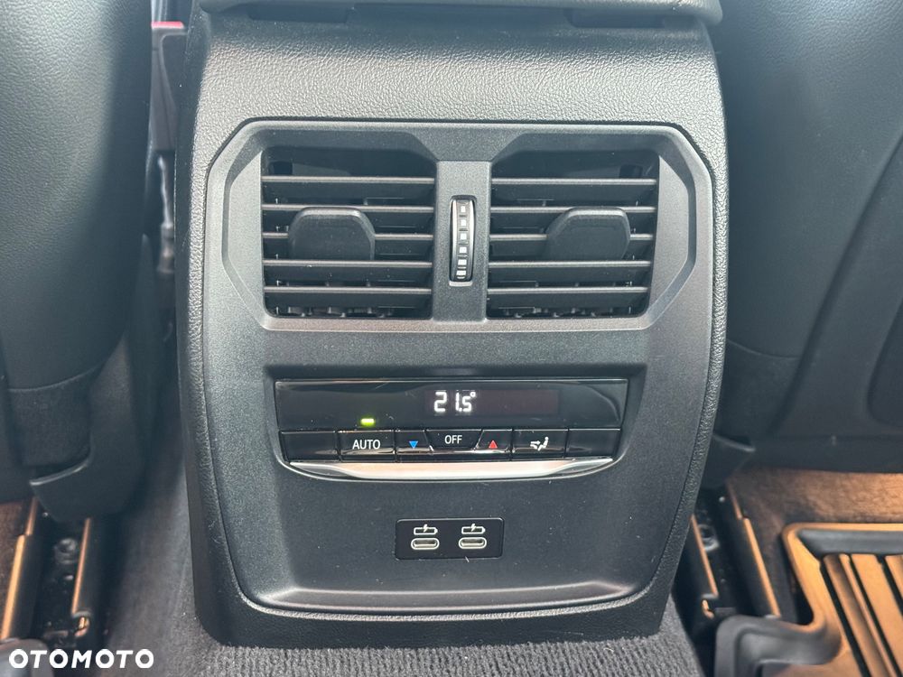 BMW Seria 3 318i Sport Line sport - 32