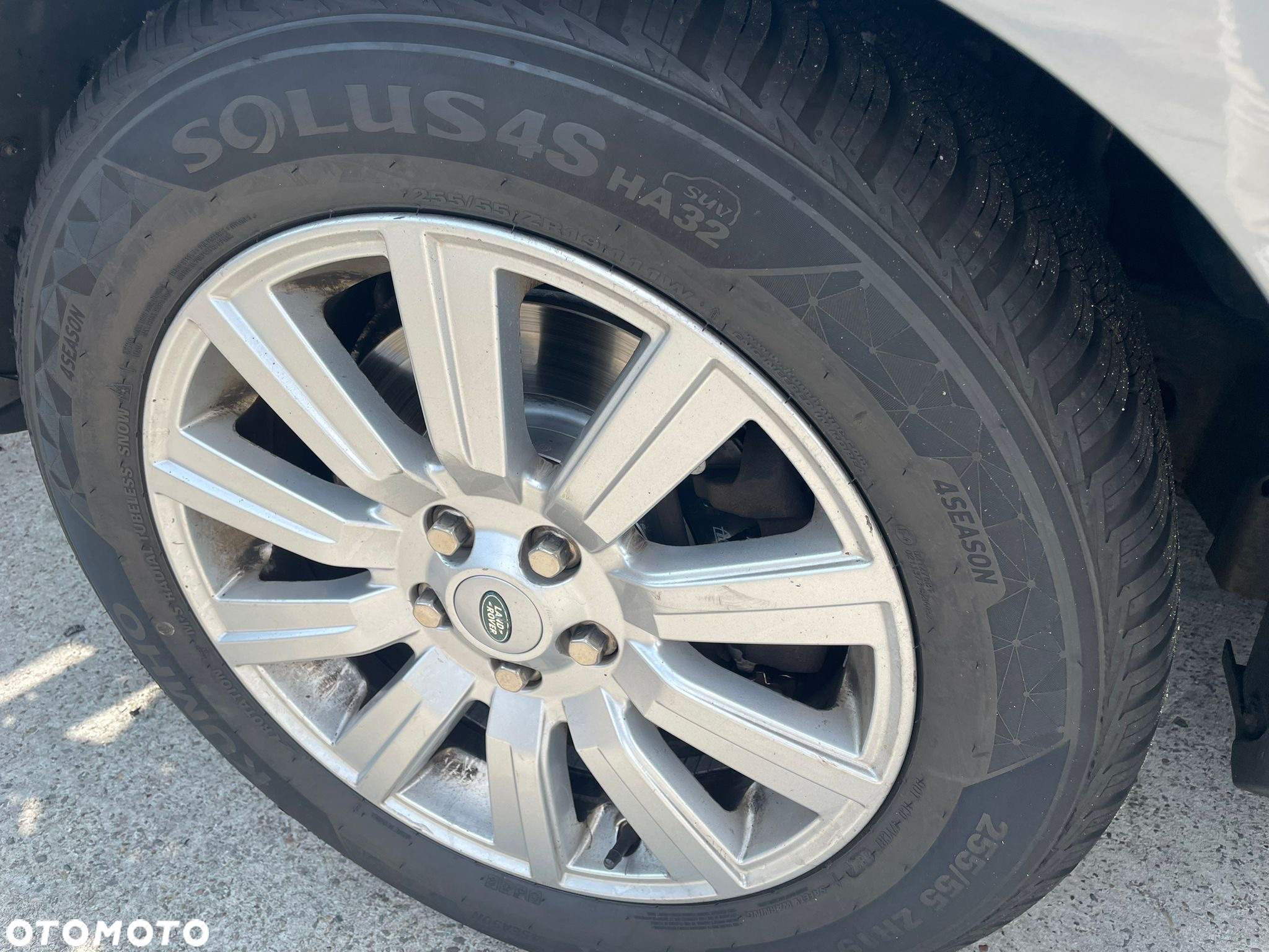 Land Rover Discovery IV 3.0SD V6 HSE - 3