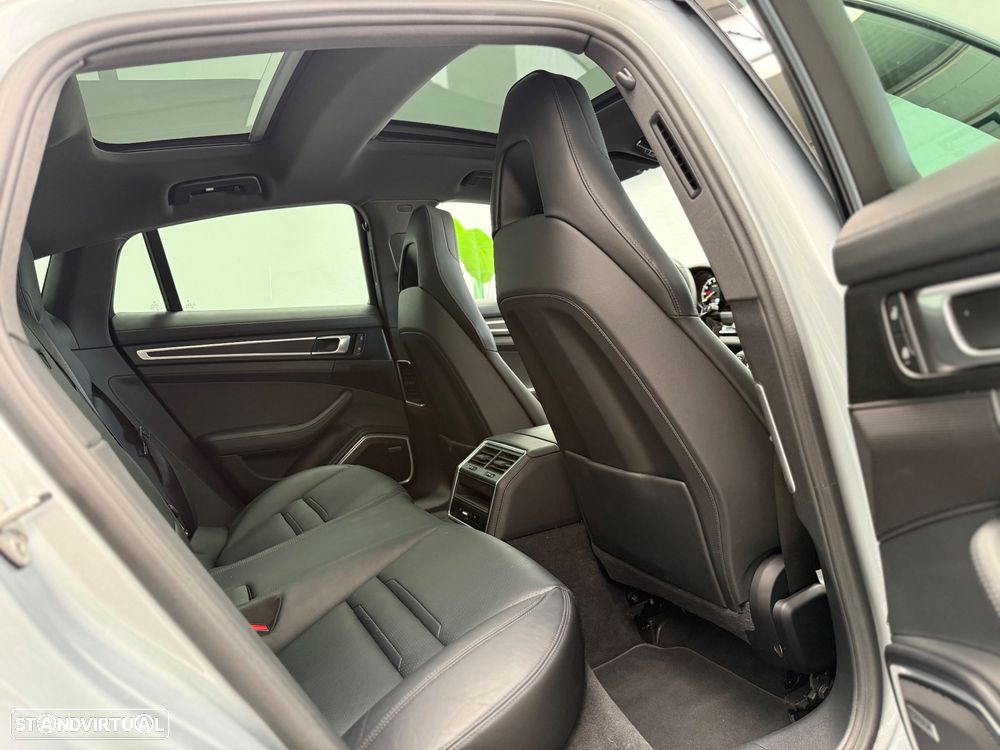 Porsche Panamera 4 E-Hybrid Platinum Edition - 21