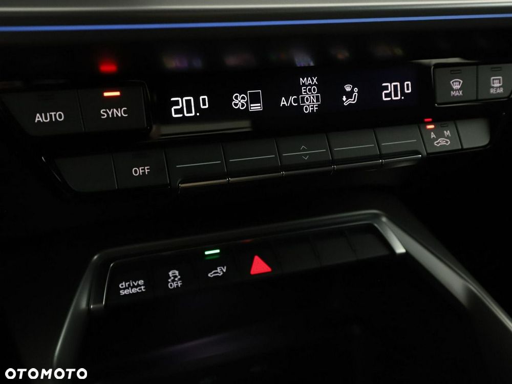 Audi A3 Sportback 45 TFSIe S tronic S line - 30