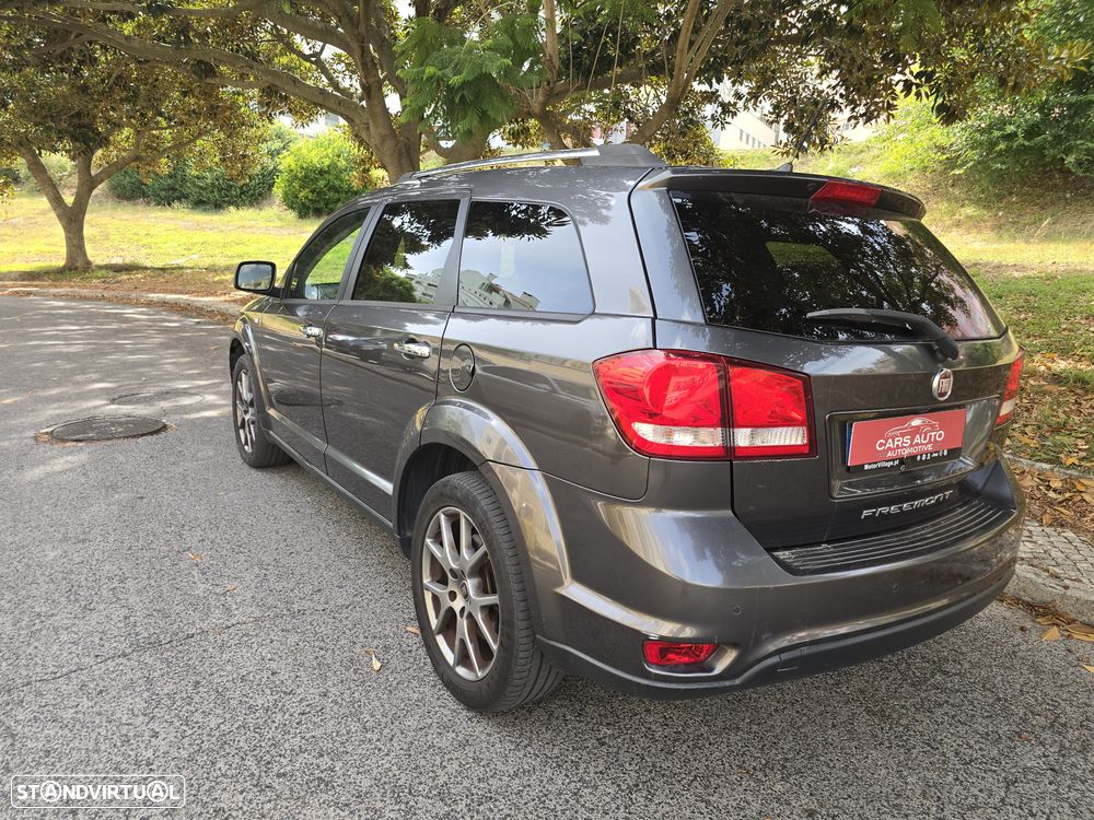 Fiat Freemont 2.0 M-Jet - 13
