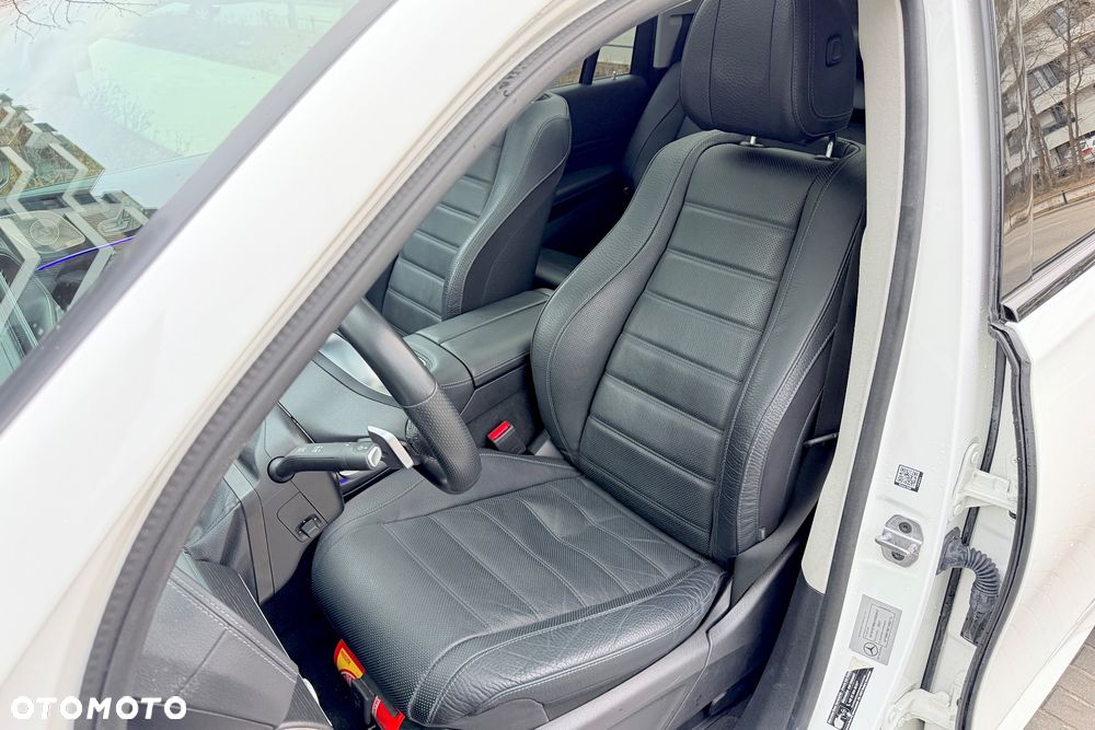Mercedes-Benz GLS - 14