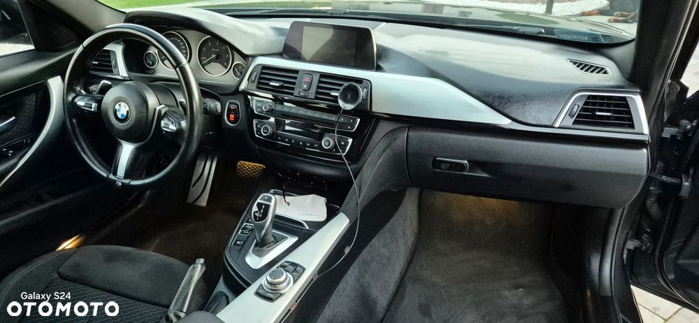 BMW Seria 3 320d - 3