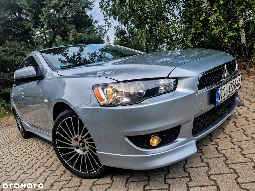 Mitsubishi Lancer 1.8 Intense - 4