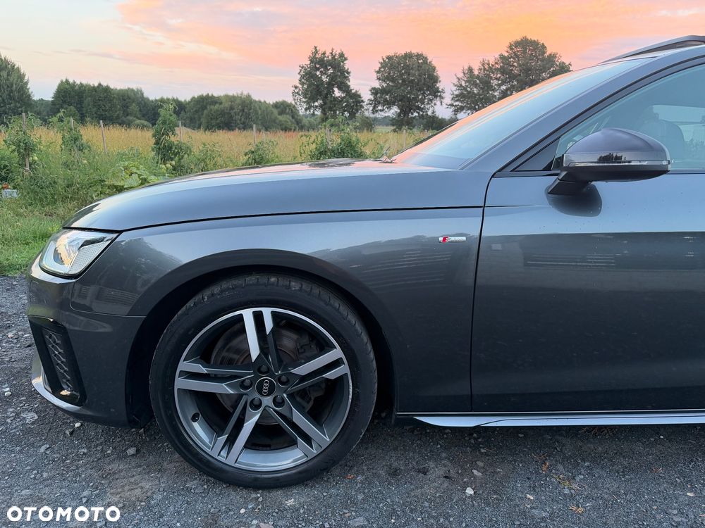 Audi A4 Avant 35 TFSI S tronic S line - 13