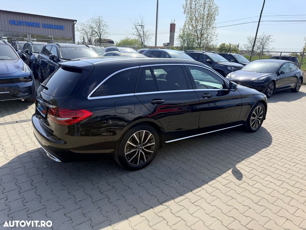Mercedes-Benz C 220 d 9G-TRONIC Exclusive - 4