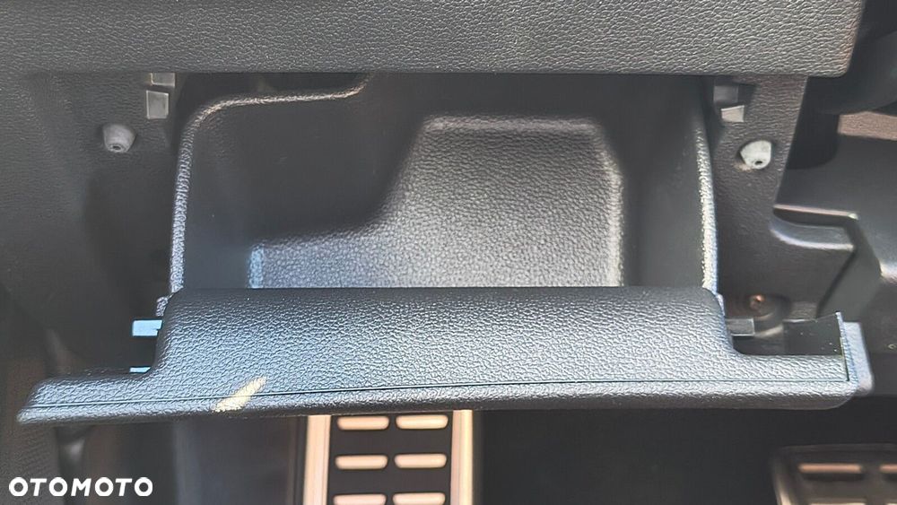 Volkswagen Tiguan - 17
