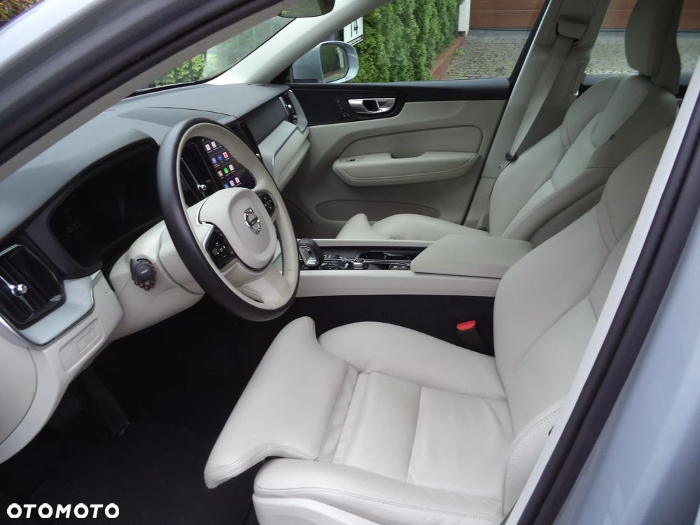 Volvo XC 60 - 6