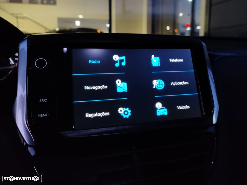 Peugeot 2008 1.2 PureTech Allure EAT6 - 20