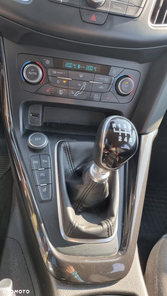 Ford Focus - 17