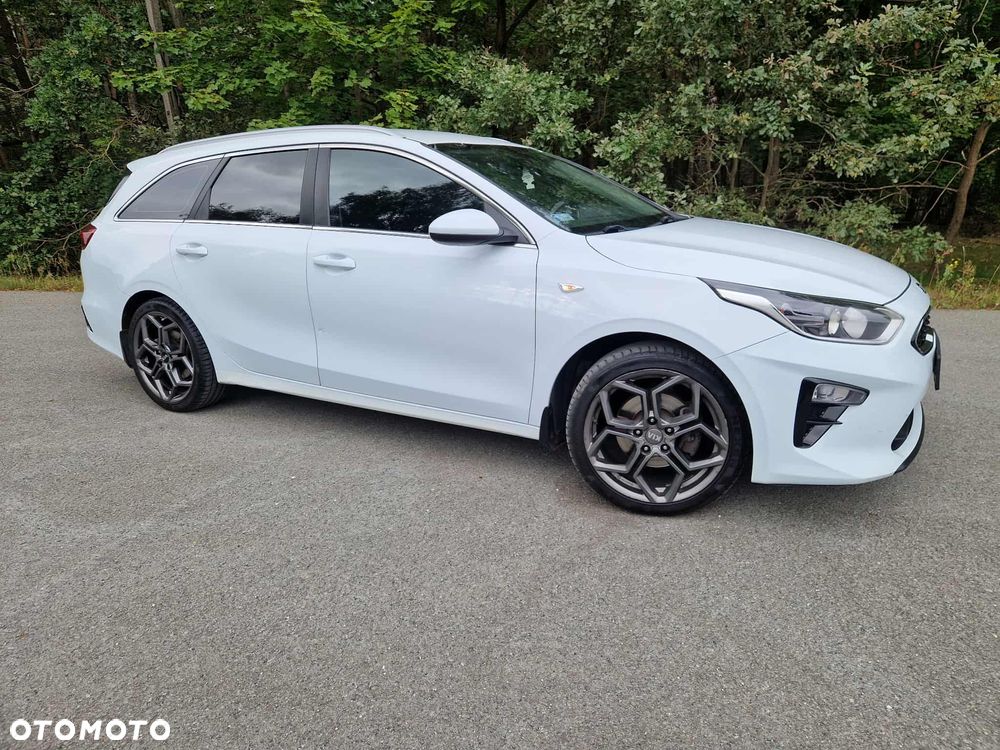 Kia Ceed Cee'd 1.6 CRDi GT Line - 3