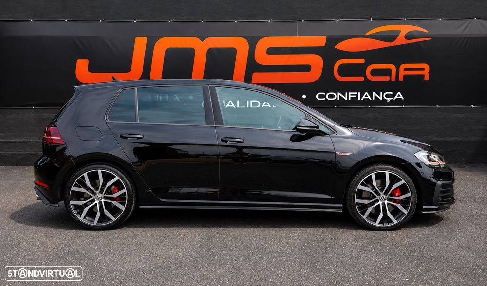 Volkswagen Golf GTI 2.0 TSI OPF DSG Performance — fotografia 6