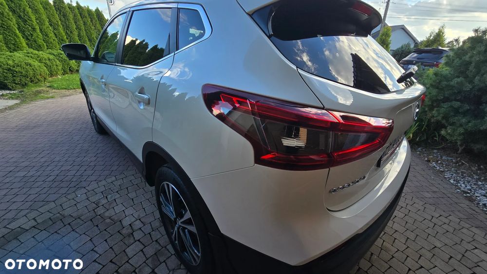 Nissan Qashqai - 17