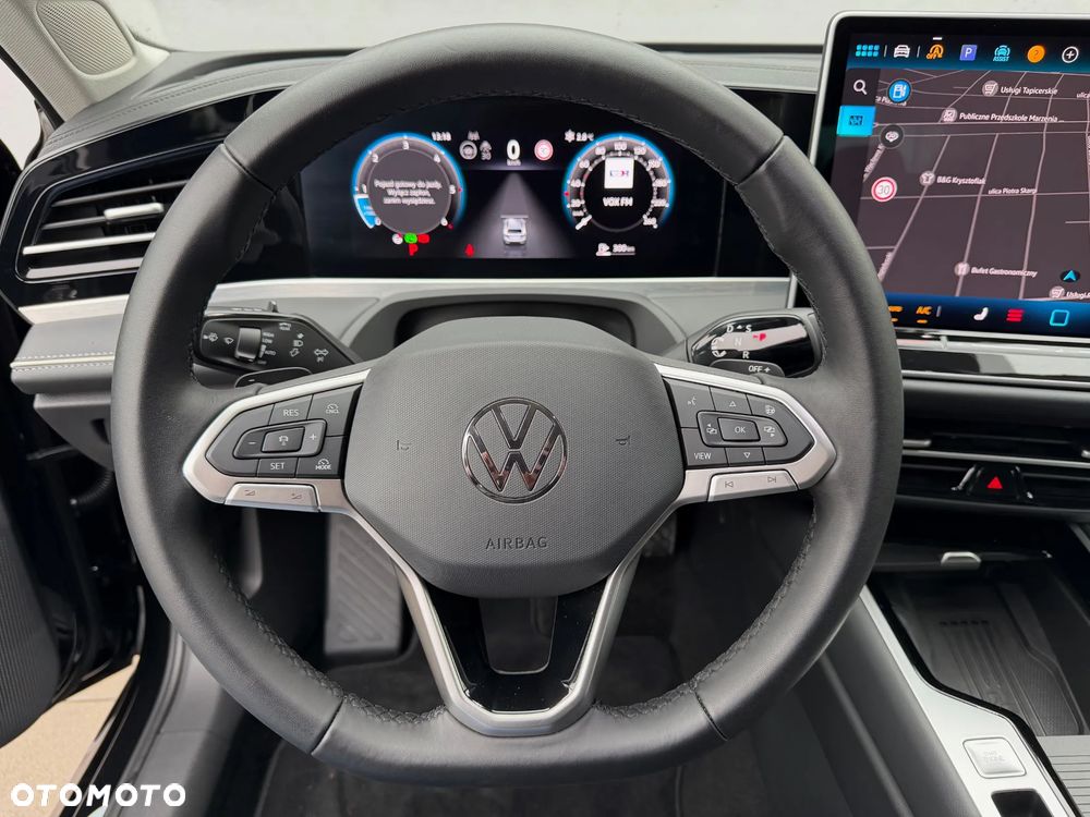 Volkswagen Passat Variant 2.0 TDI SCR 4Mot Elegance DSG - 16