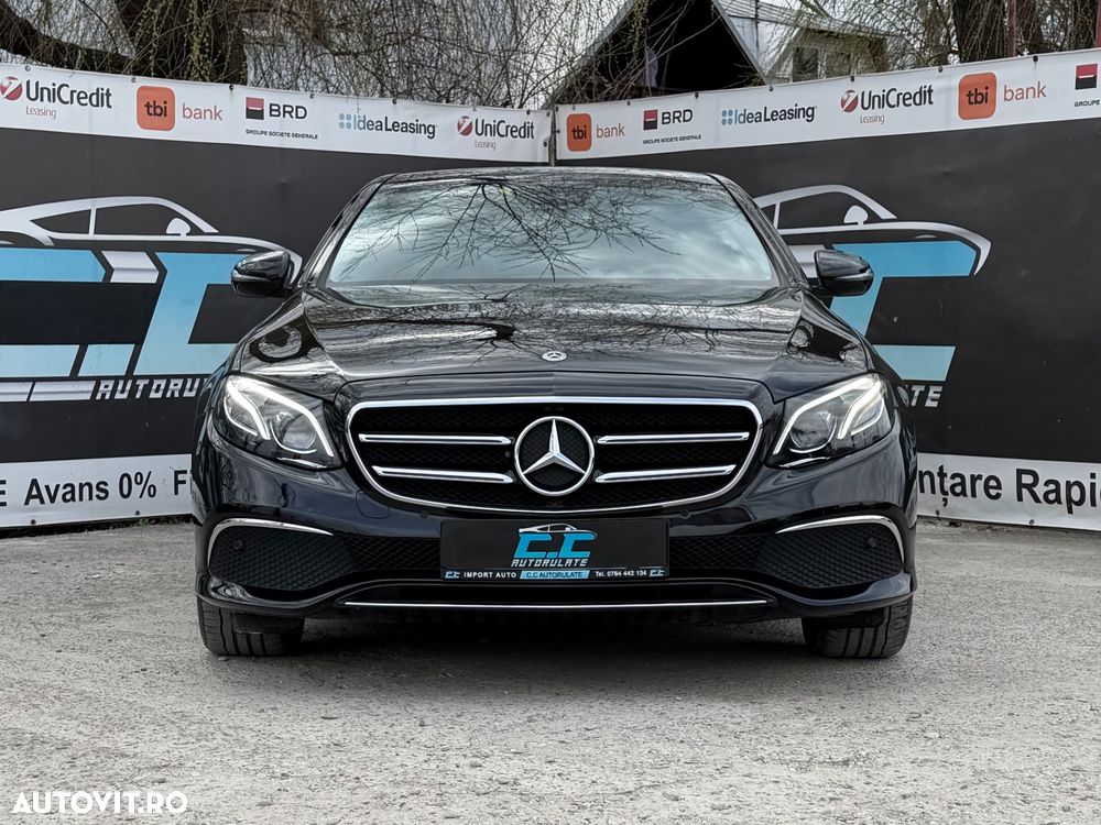 Mercedes-Benz E 220 d 4Matic 9G-TRONIC Avantgarde - 2