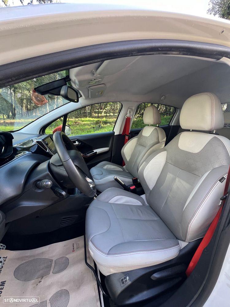 Peugeot 208 PureTech 82 Winter Edition - 9