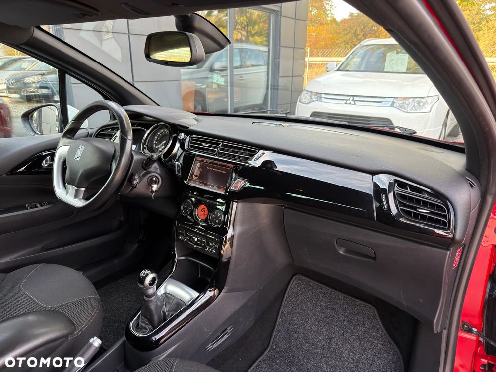 Citroën DS3 1.6 HDi SoChic - 28