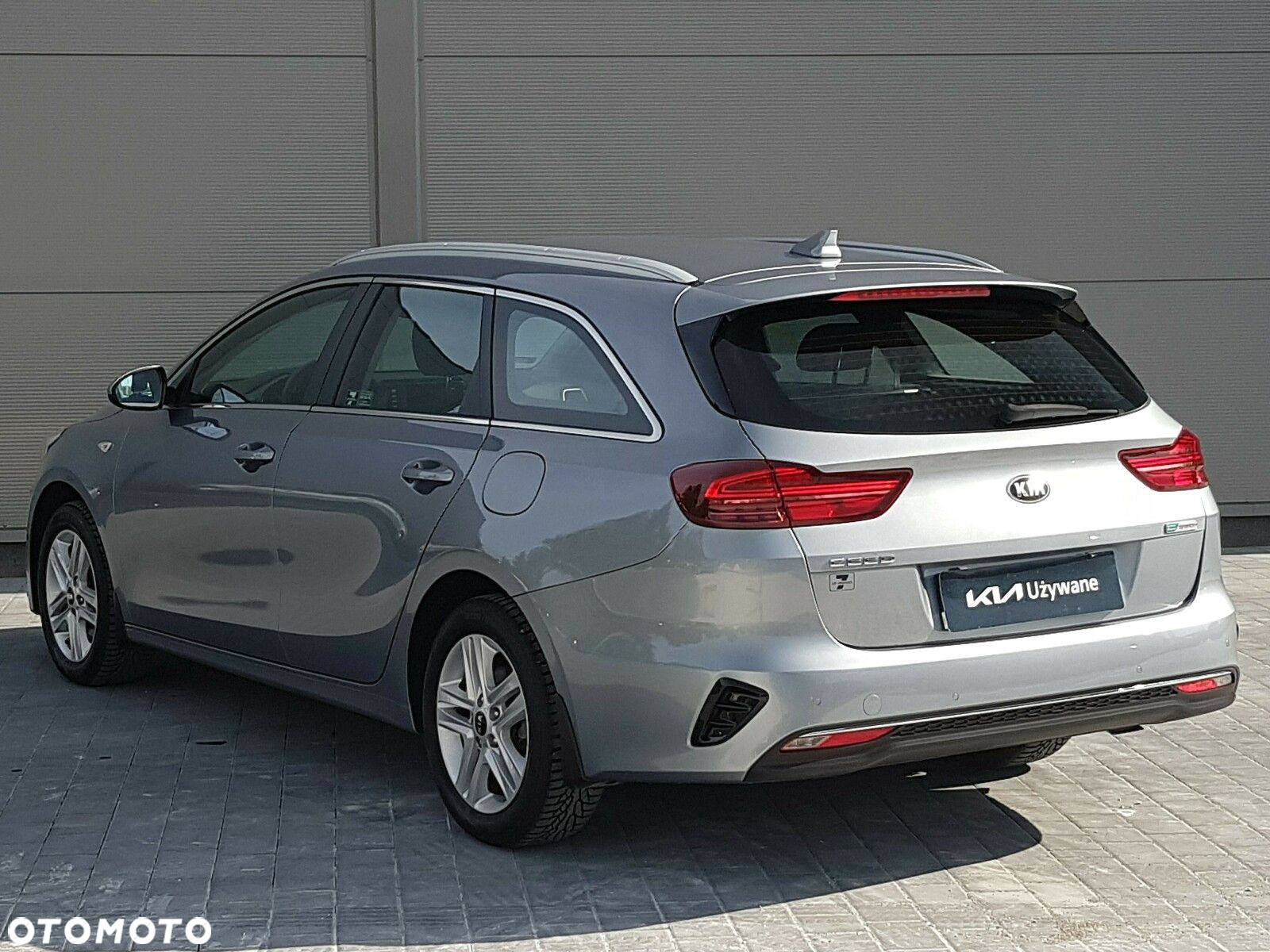 Kia Ceed 1.6 CRDi mHEV M - 9