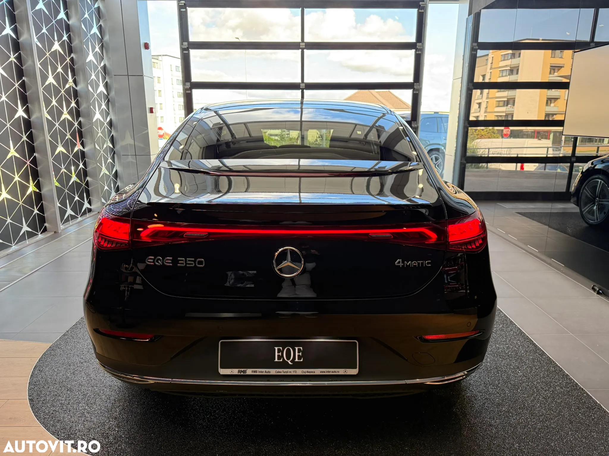Mercedes-Benz EQE 350 4MATIC - 5