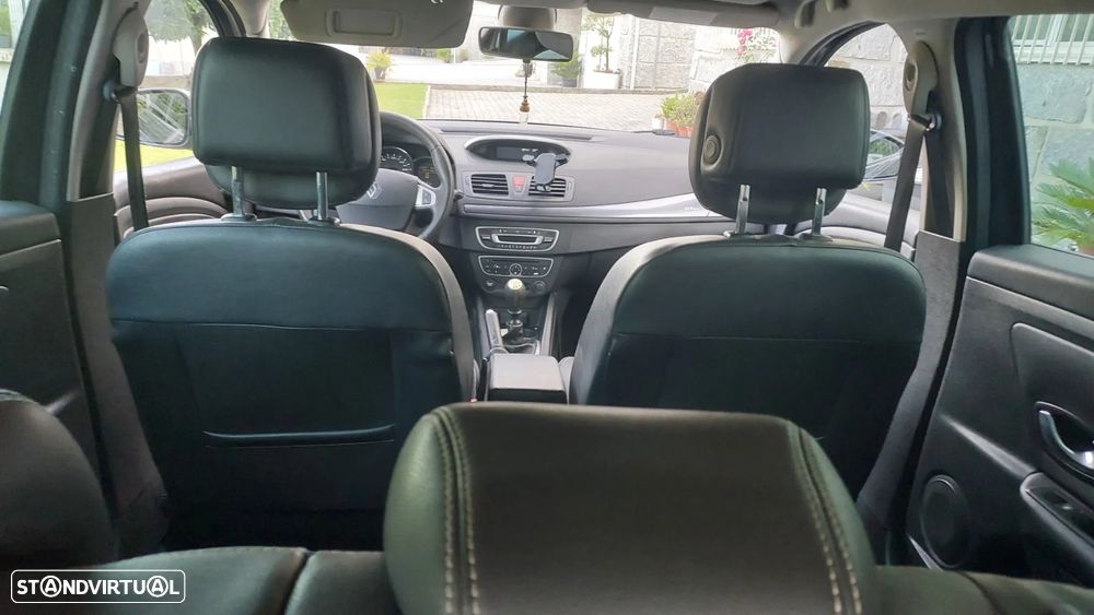 Renault Mégane Sport Tourer 1.5 dCi GT Line - 10