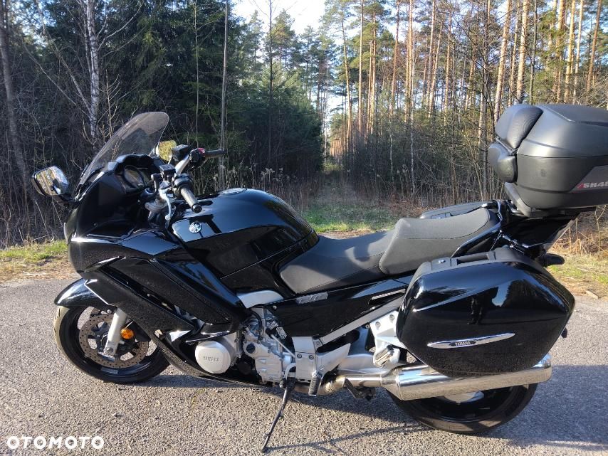 Yamaha FJR - 4