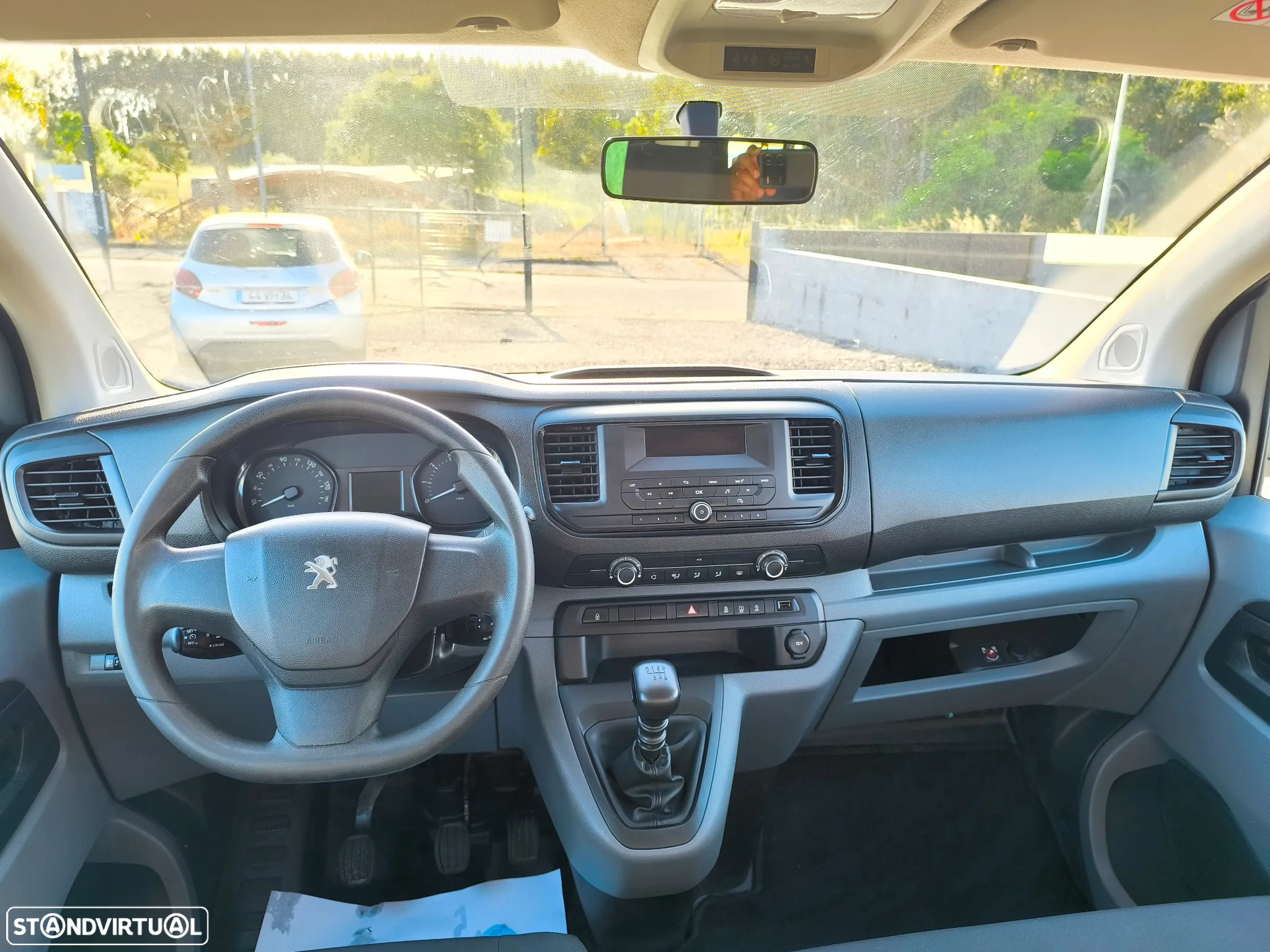 Peugeot Traveller 1.5 BlueHDi L3H1 Long - 8