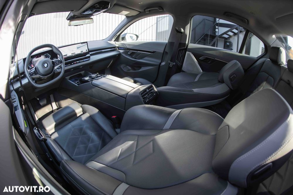 BMW Seria 5 520d xDrive Aut. - 5