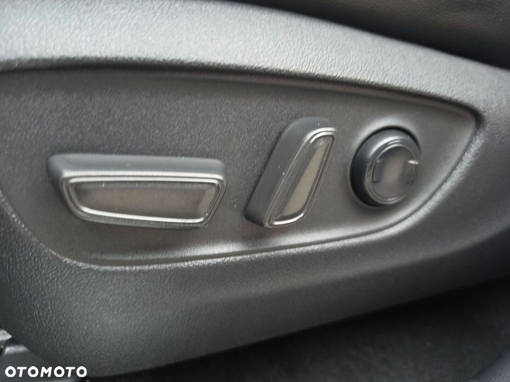 Toyota Highlander - 14