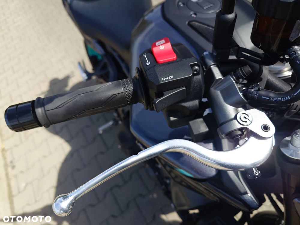 Yamaha MT - 15