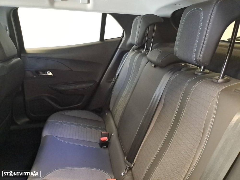 Peugeot 2008 1.2 PureTech Allure EAT8 - 10