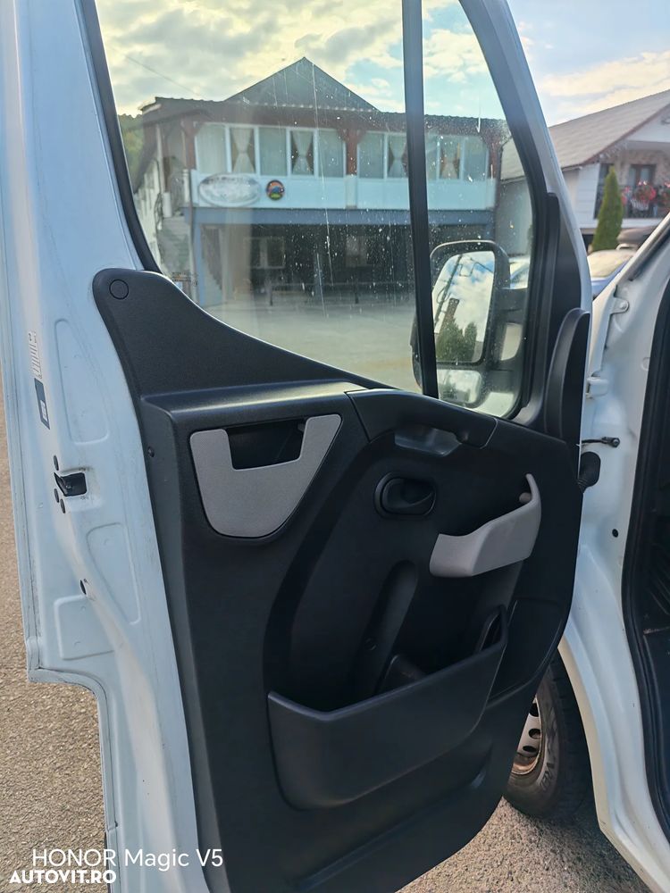 Opel Movano - 8