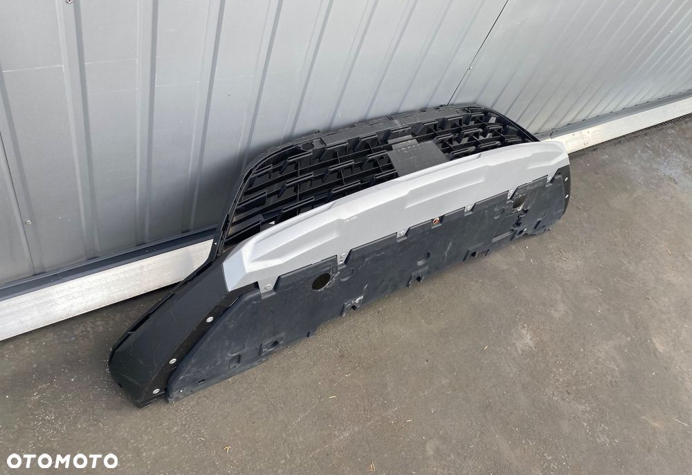 RENAULT Kaptur CAPTUR 2 II PŁYTA ZDERZAK PRZEDNI PRZÓD NAKŁADKA DOKŁADKA LISTWA SPOILER ZDERZAKA PRZEDNIEGO W ZDERZAK PRZEDNI dyfuzor przód 620842373R  620260503R - 4