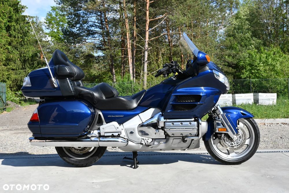 Honda GL - 4
