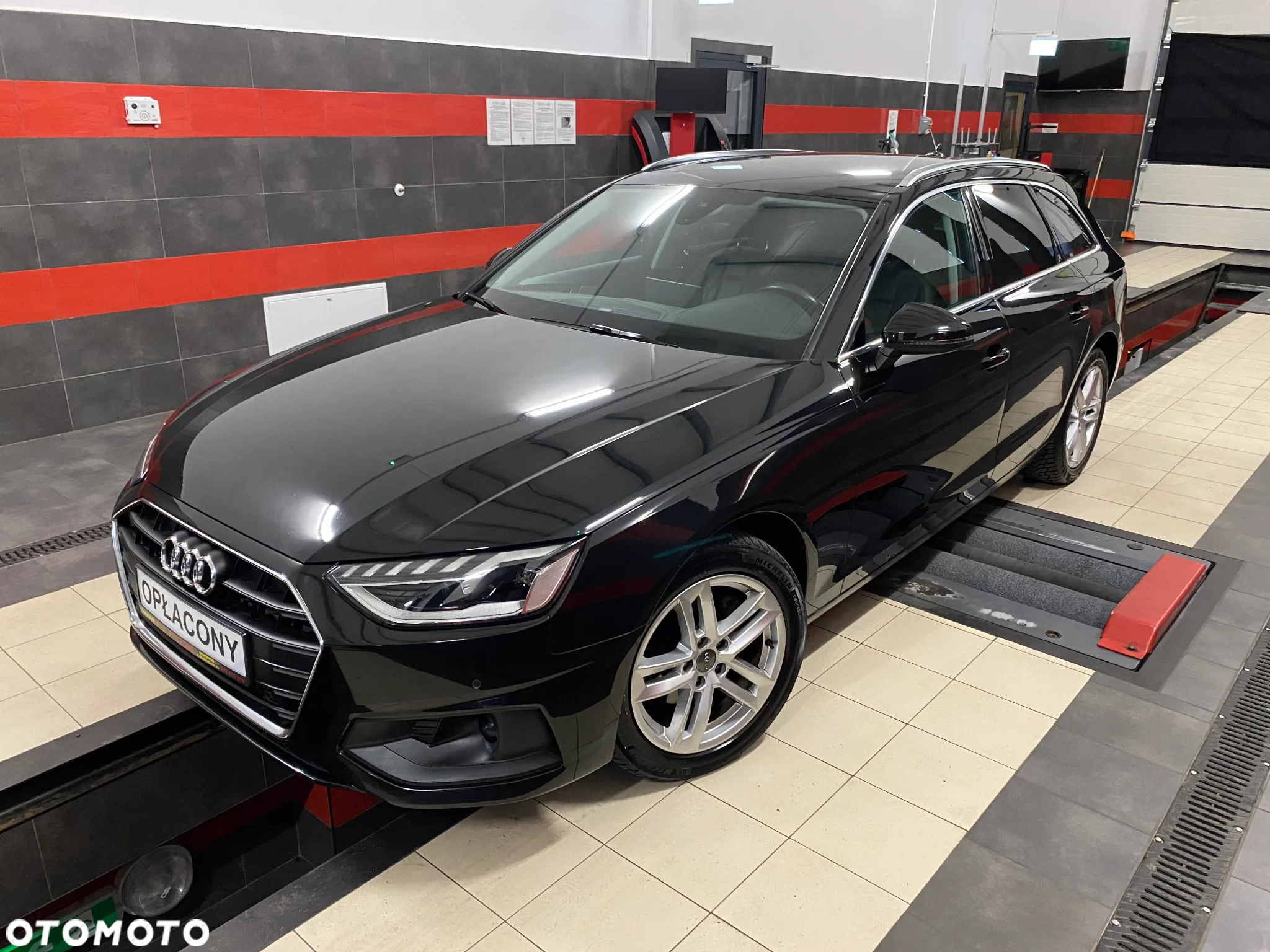 Audi A4 2.0 TDI Design S tronic - 5